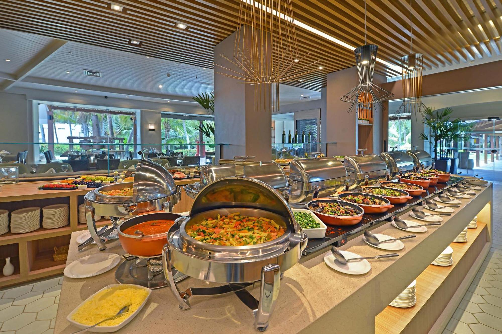 德维尔萨尔瓦多高级酒店 外观 照片 A buffet at a hotel