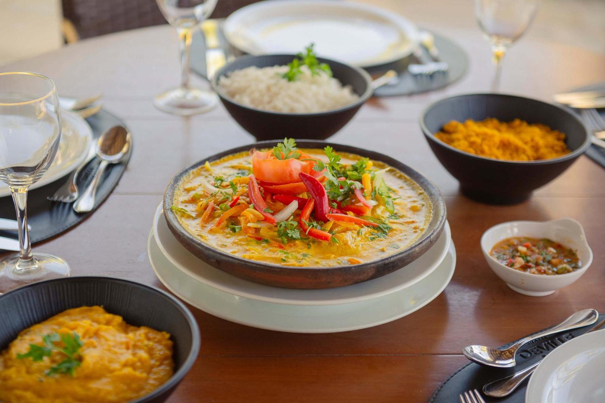 德维尔萨尔瓦多高级酒店 外观 照片 Indian cuisine