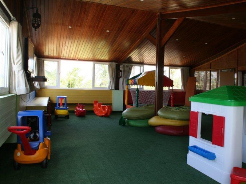 德维尔萨尔瓦多高级酒店 外观 照片 The interior of the playroom