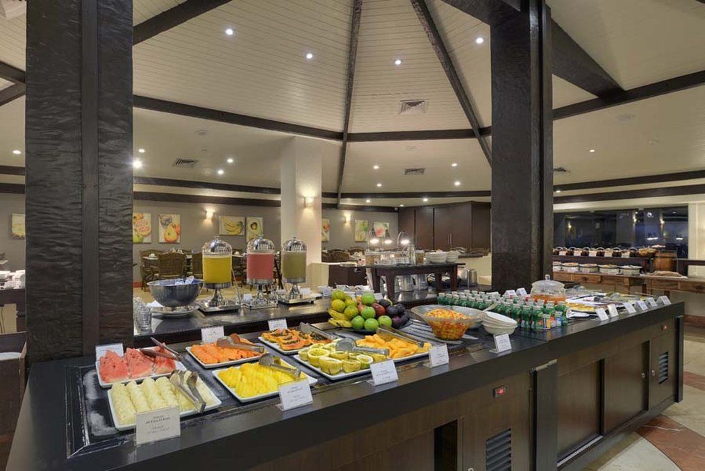 德维尔萨尔瓦多高级酒店 外观 照片 A buffet at a hotel
