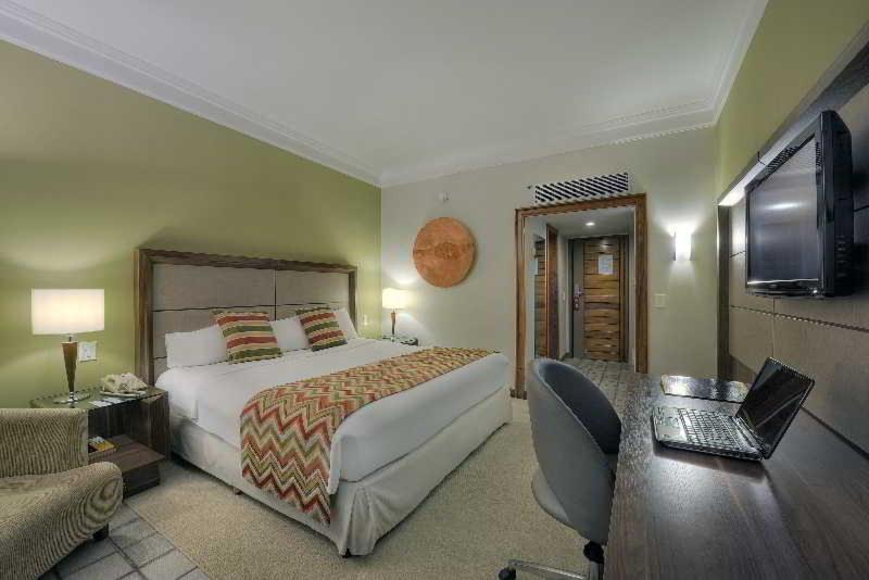 德维尔萨尔瓦多高级酒店 外观 照片 A room at the hotel